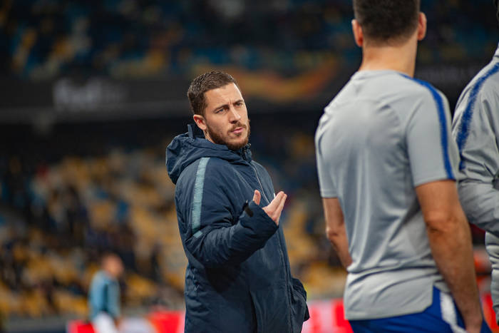 Maurizio Sarri wyjaśnił, dlaczego posadził Edena Hazarda na ławce rezerwowych Maurizio Sarri wyjaśnił, dlaczego posadził Edena Hazarda na ławce rezerwowych