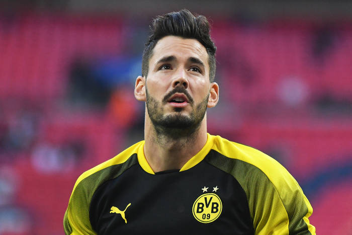 Borussia Dortmund przedłużyła kontrakt z Romanem Burkim