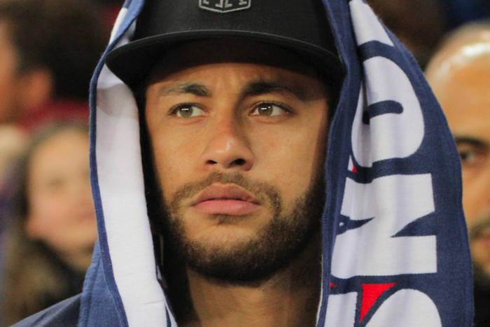 Media: Konflikt w szatni PSG. Neymar próbuje wymusić transfer w letnim okienku?