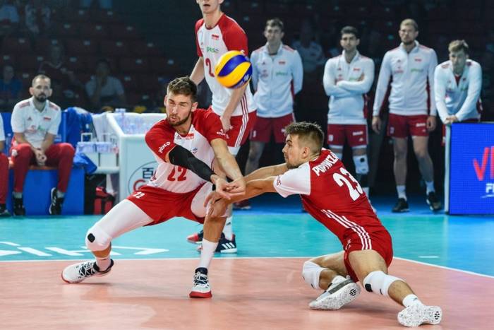 Koniec marzeń o Lidze Narodów. Polska przegrała z Rosją i weźmie udział w meczu o 3. miejsce Reprezentacja Polski siatkarzy