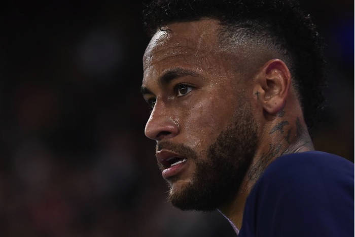 Neymar o zawieszeniu rozgrywek: To budzi we mnie niepokój