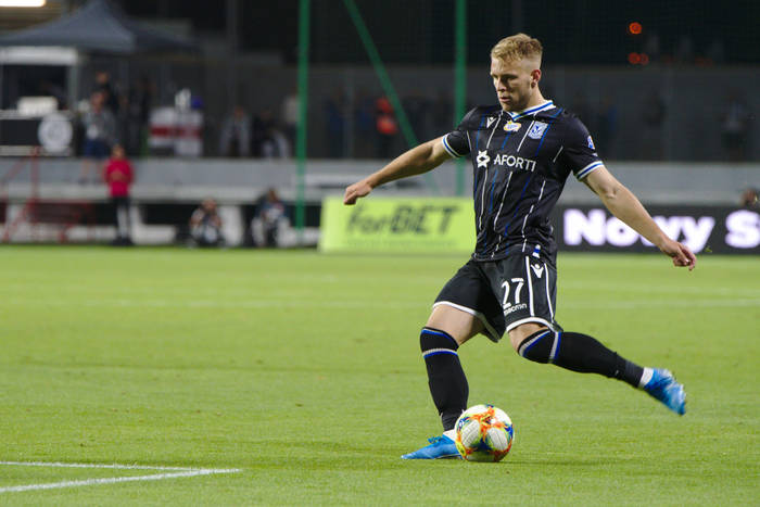 Klub z Bundesligi zgłosił się po piłkarza Lecha Poznań. Oferta została odrzucona