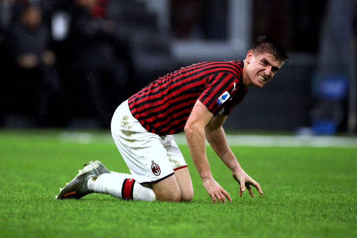 Włoski dziennikarz pochwalił AC Milan za sprzedaż Krzysztofa Piątka. Transfer nazwał "arcydziełem"