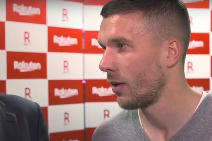 Lukas Podolski z kolejną opcją na transfer. "Mam tu browar i knajpy z kebabem"