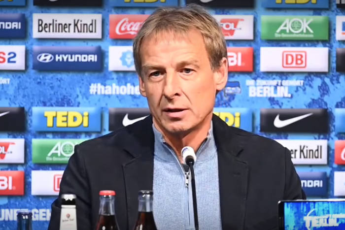 Wyciekł dziennik Juergena Klinsmanna z pracy w Herthcie. Pisze o kulturze kłamstwa i krytykuje dyrektora klubu