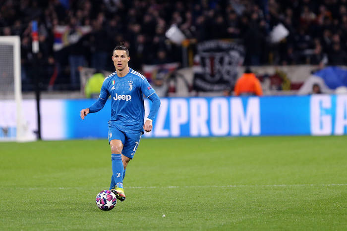 Cristiano Ronaldo przerwał milczenie po porażce w Lidze Mistrzów. "Jestem przekonany, że awansujemy"