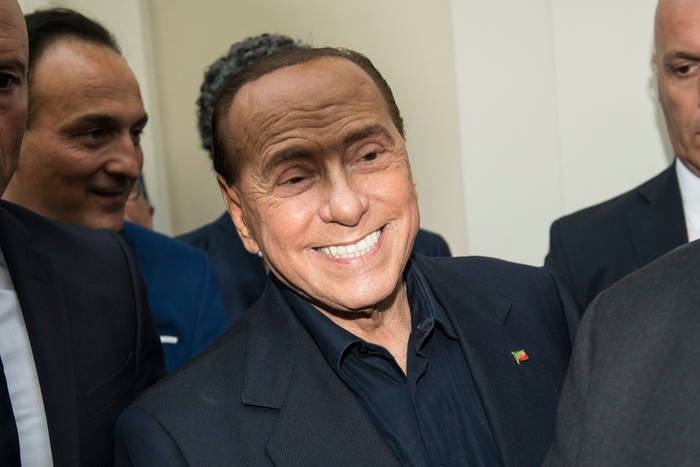Silvio Berlusconi trafił na OIOM. Problemy zdrowotne legendarnego właściciela AC Milan