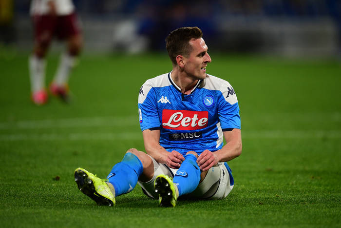 Włoski agent o rozmowach ws. transferu Milika. "Napoli woli stracić go za darmo, niż zyskać konkretną kwotę"