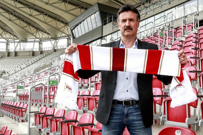 Wojciech Stawowy: Tak się buduje drużynę przed ligą