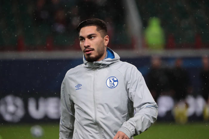 Schalke potwierdza poważną kontuzję pomocnika. Wypada z gry do końca sezonu