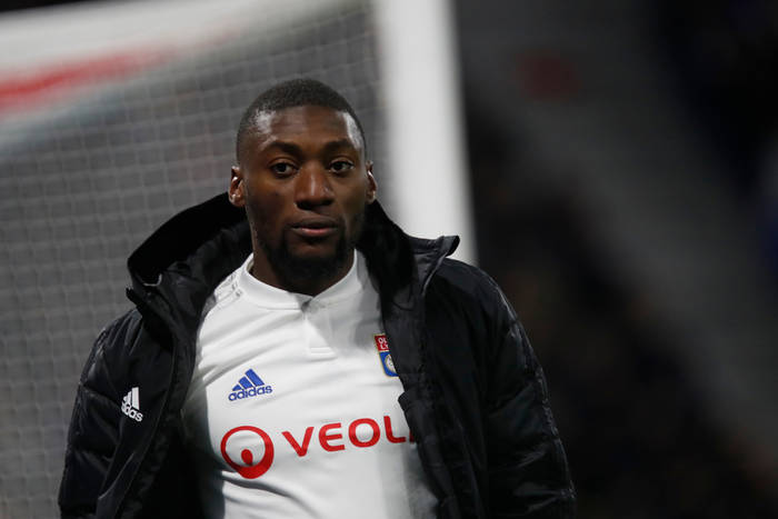 Olympique Lyon ogłosił pierwszy letni transfer. Skorzystał z klauzuli wykupu napastnika
