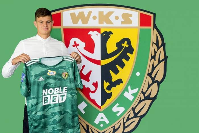 Bartosz Boruń zostaje w Śląsku Wrocław. Młody piłkarz podpisał dwuletni kontrakt
