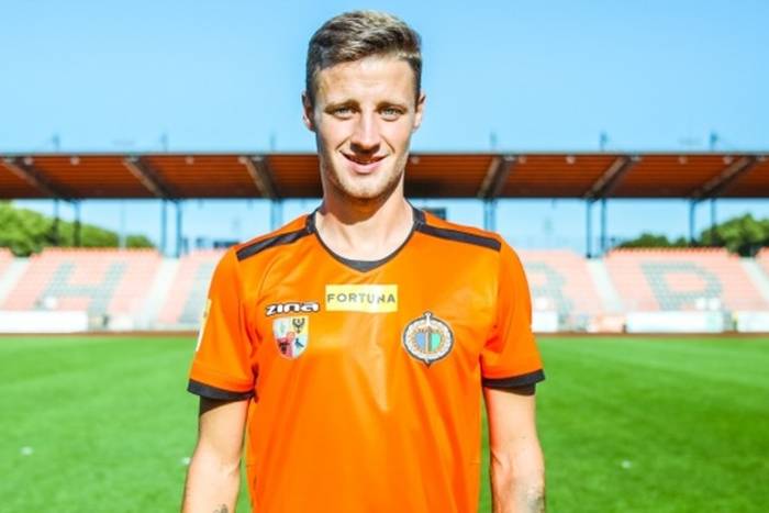 Jaka Kolenc został nowym piłkarzem Chrobrego Głogów. Umowa na rok z opcją przedłużenia