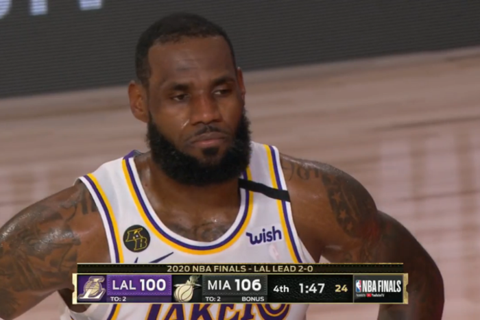 Porażka Los Angeles Lakers w trzecim meczu finału NBA. Jimmy Butler poprowadził Heat do wygranej