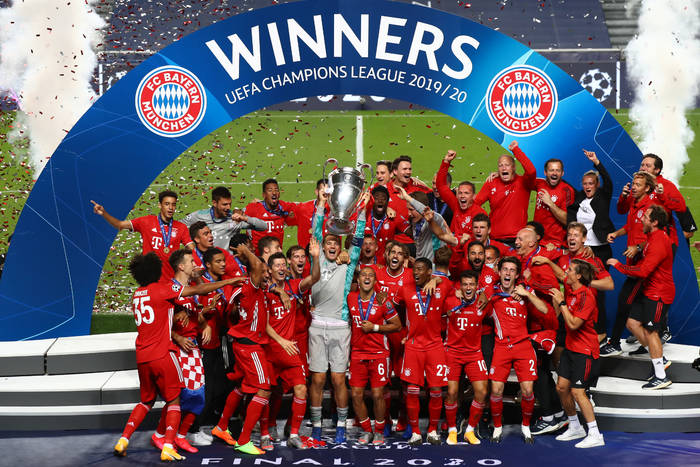Christian Falk dementuje transferowe plotki nt. Bayernu Monachium. "To część rozgrywki między agentami"