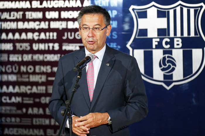 Kandydaci na prezydenta FC Barcelony skomentowali zatrzymanie Bartomeu. "Nigdy nie będziesz szedł sam"