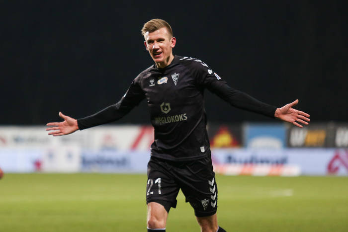 Górnik Zabrze na podium Ekstraklasy. Piękny gol Krawczyka [WIDEO]