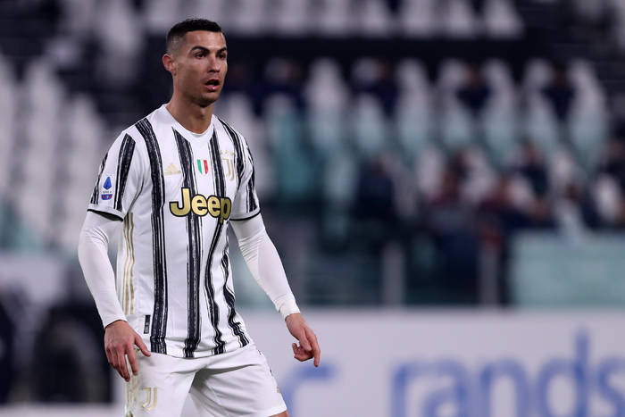 Media: Juventus przygotowuje nowy kontrakt dla Cristiano Ronaldo. Portugalczyk jest otwarty na rozmowy