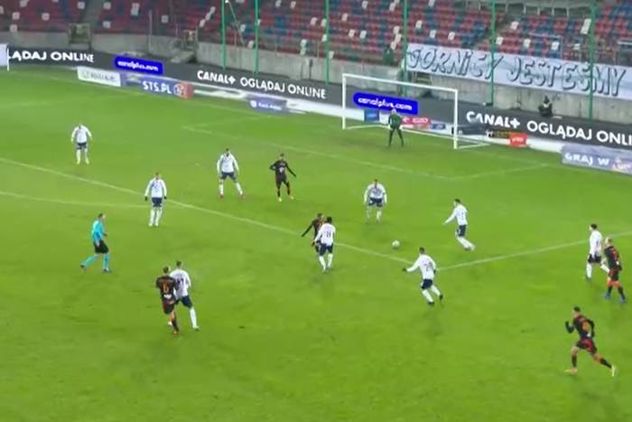 Podział punktów w Zabrzu. VAR anulował dwa rzuty karne dla Lecha Poznań! Podział punktów w Zabrzu. VAR anulował dwa rzuty karne dla Lecha Poznań!