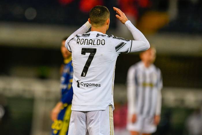 Rivaldo ostrzega Cristiano Ronaldo przed transferem do Realu Madryt. "Istnieje duże ryzyko"