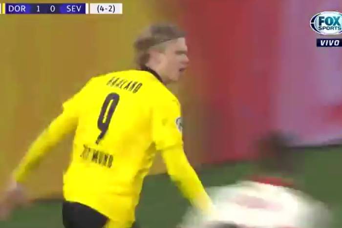 Erling Haaland się nie zatrzymuje! Dwa gole Norwega, awans Borussii i wielkie zamieszanie z karnym [WIDEO]