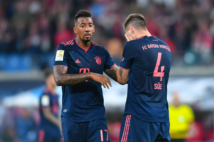 Stoper Bayernu Monachium odejdzie do wielkiego rywala? Borussia Dortmund zamierza wykorzystać okazję