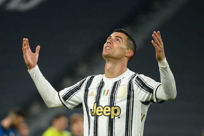 Włosi miażdżą Cristiano Ronaldo. "To najgorszy mecz w jego karierze. Błąkał się po boisku, kompletnie zaginął"