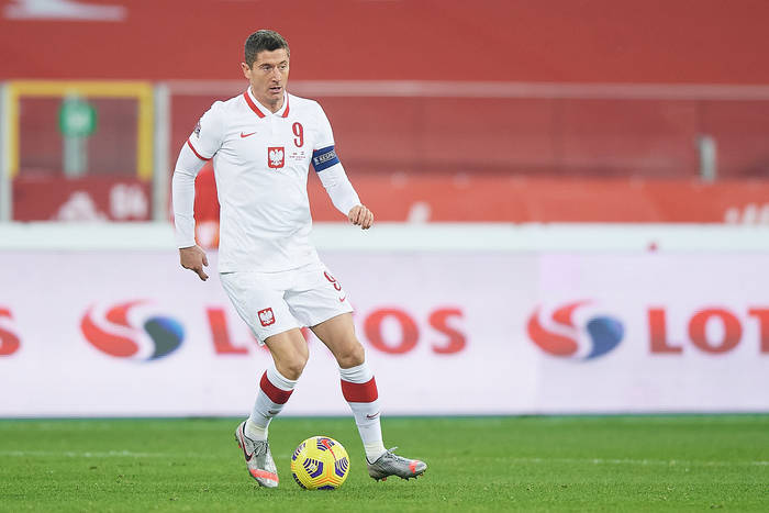Robert Lewandowski wyznaczył cel minimum na marcowe mecze. "Ważna będzie fantazja i odpowiedzialność" Robert Lewandowski wyznaczył cel minimum na marcowe mecze. "Ważna będzie fantazja i odpowiedzialność"