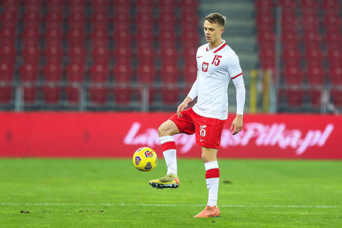 Reprezentant Polski chwalony za mecz z Bayernem. "Mane się od niego odbijał"