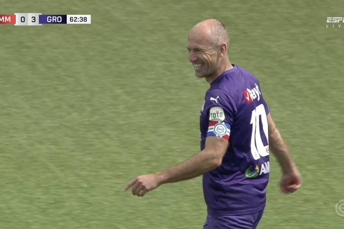 Arjen Robben podbił serca kibiców. Tak Holender wracał do domu po meczu w Eredivisie [ZDJĘCIE]