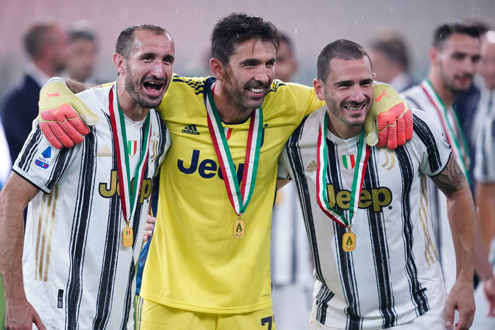 Dwie legendy mają rozstać się z Juventusem. Doświadczeni piłkarze nie podpiszą nowych umów