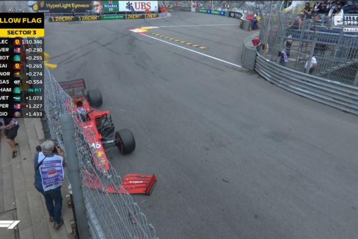 Leclerc zdobył pole position i... rozbił bolid. Ferrari wylądowało na bandzie [WIDEO]
