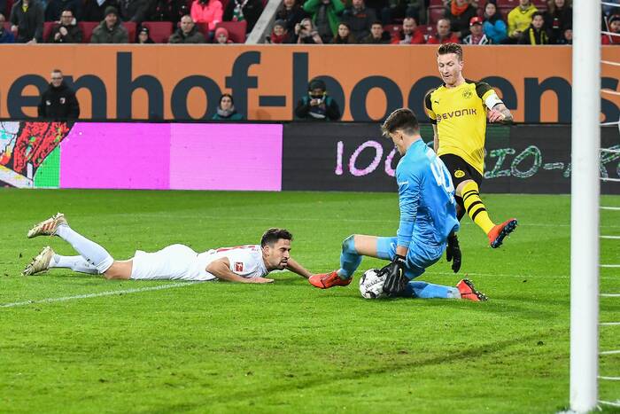Borussia Dortmund dopina transfer bramkarza. Piłkarz jest już na testach medycznych