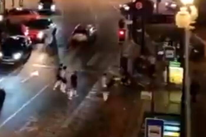 Bójka angielskich kibiców na ulicach Porto przed finałem LM. Musiała interweniować policja [WIDEO]