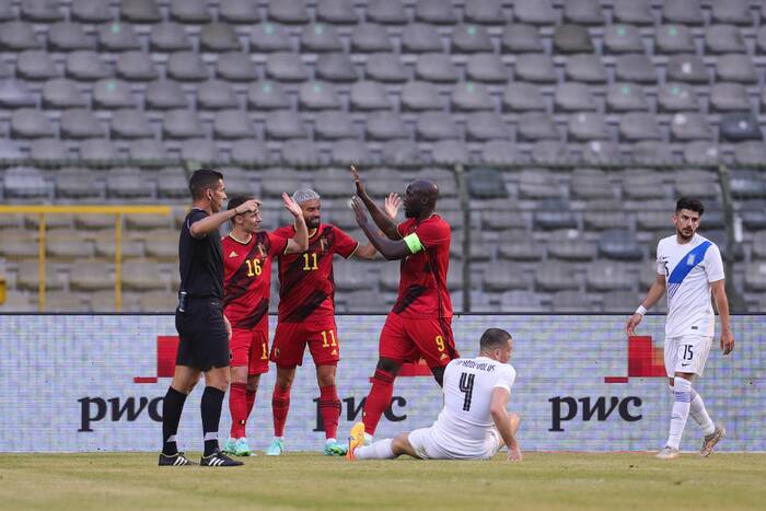 Magia Luki Modricia nie wystarczyła Chorwatom. Lukaku dał Belgii zwycięstwo w ciekawym sparingu [WIDEO]