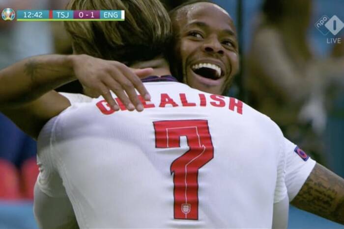 Anglicy pokonali Czechów! Kolejny gol na Wembley Raheema Sterlinga [WIDEO]