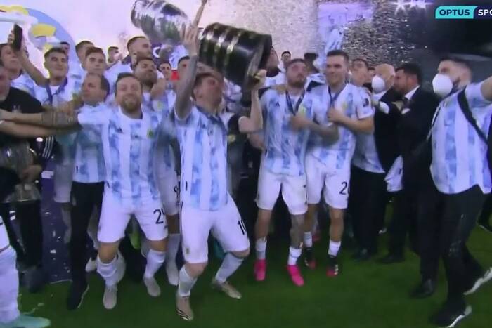 Leo Messi w wielkiej euforii po triumfie w Copa America. Neymar pokazał klasę [WIDEO]