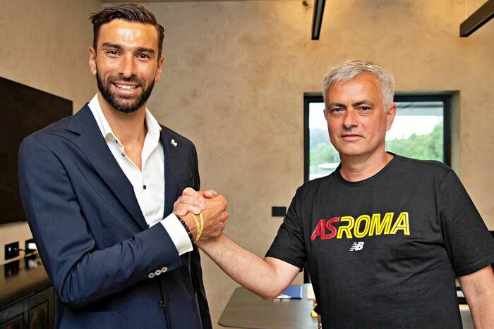 Pierwszy transfer Jose Mourinho w AS Romie! Jest oficjalne potwierdzenie