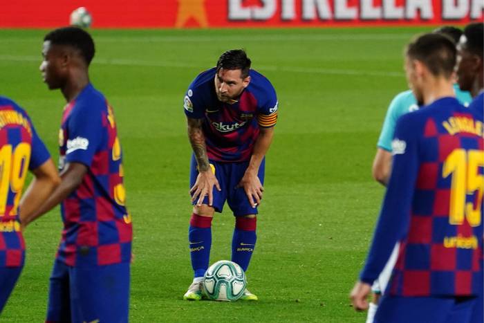 Tomaszewski zaatakował Messiego. "Rozkapryszony dzieciak, przez niego Barcelona nic nie zdobyła"