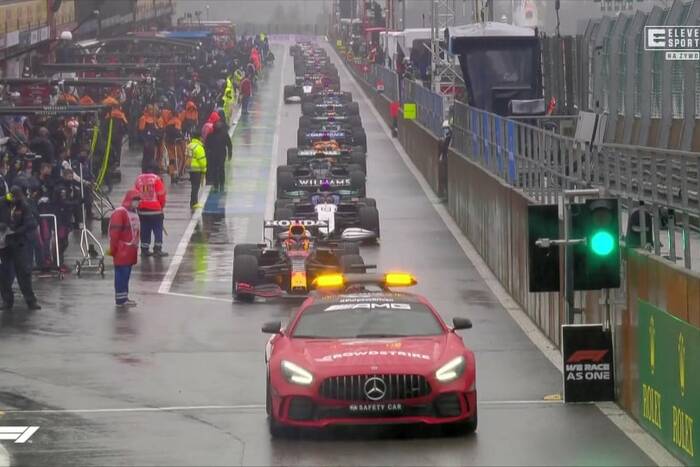 Szokujące rozstrzygnięcie Grand Prix Belgii! Deszcz pokrzyżował plany kierowców