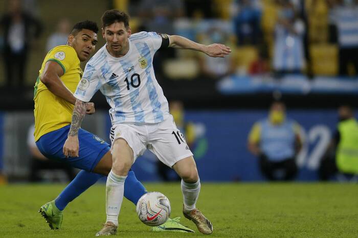 Leo Messi bez gola, ale Argentyna wygrywa. Brazylia przedłużyła kapitalną passę