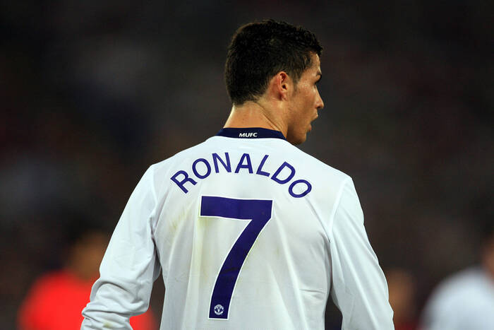 Szaleństwo w Manchesterze United. "Czerwone Diabły" zarabiają miliony na koszulkach z nazwiskiem Ronaldo