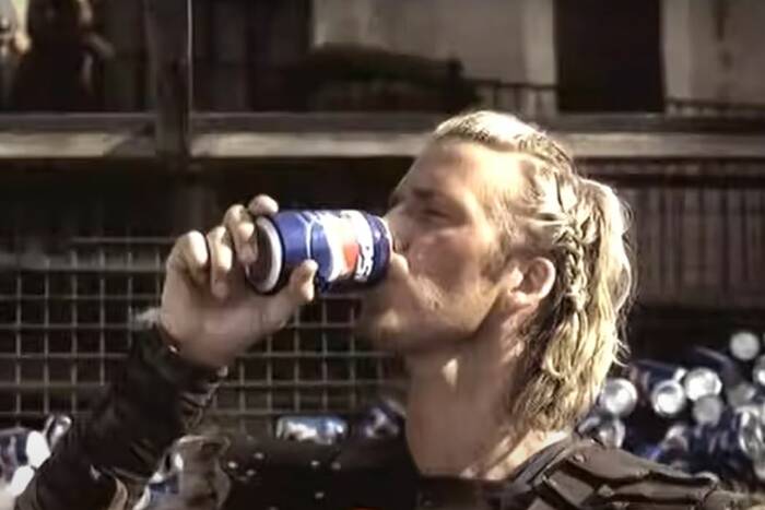 Tak Pepsi zwieńczyła złotą erę reklamową. Kultowa produkcja z największymi gwiazdami futbolu [WIDEO]
