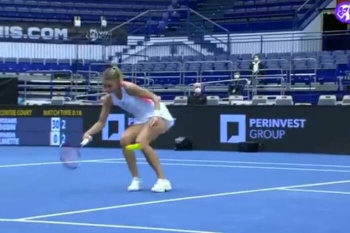 Magda Linette z najlepszym zagraniem miesiąca w świecie tenisa. "Uderzenie, które skradło show" [WIDEO]