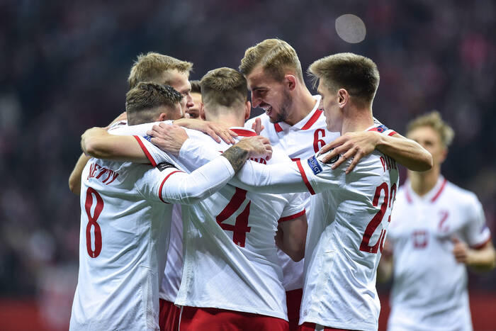 Pewne zwycięstwo reprezentacji Polski z San Marino! Fabiański pożegnany, Lewandowski sfrustrowany [WIDEO]