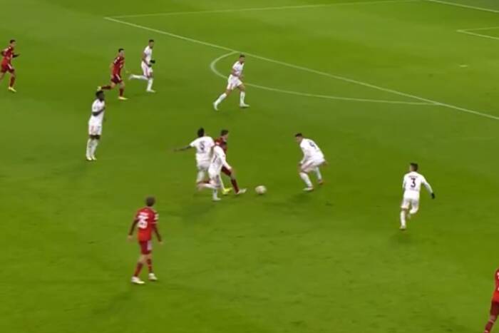 Bayern Monachium nie dał szans Benfice. Bohater mógł być tylko jeden Bayern Monachium nie dał szans Benfice. Bohater mógł być tylko jeden