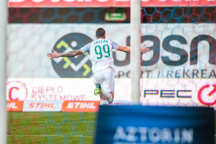 Warta Poznań wreszcie się przełamała. "Zieloni" sprawili niespodziankę i pokonali Piasta Gliwice