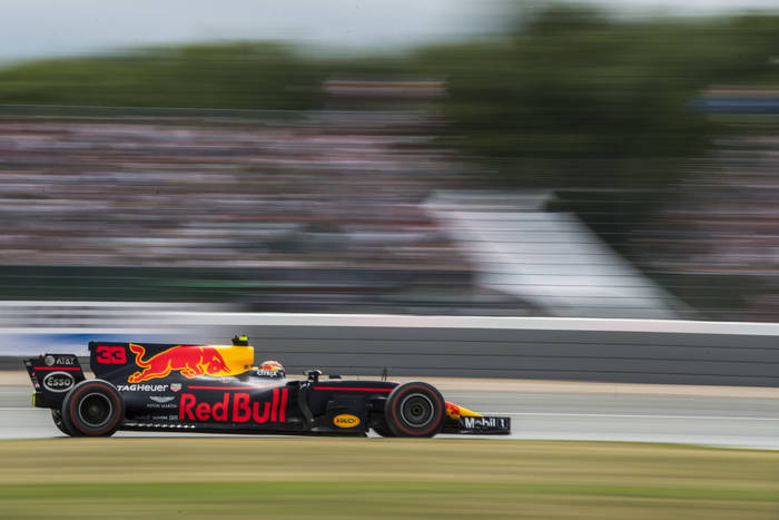 Popis Maxa Verstappena w zmaganiach o Grand Prix Węgier! Fatalny wyścig Ferrari, dwa Mercedesy na podium