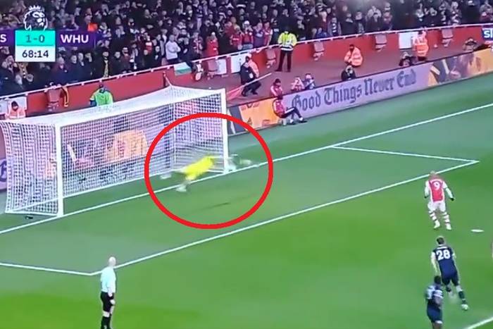 Łukasz Fabiański obronił rzut karny! Kapitalna parada Polaka! [WIDEO]
