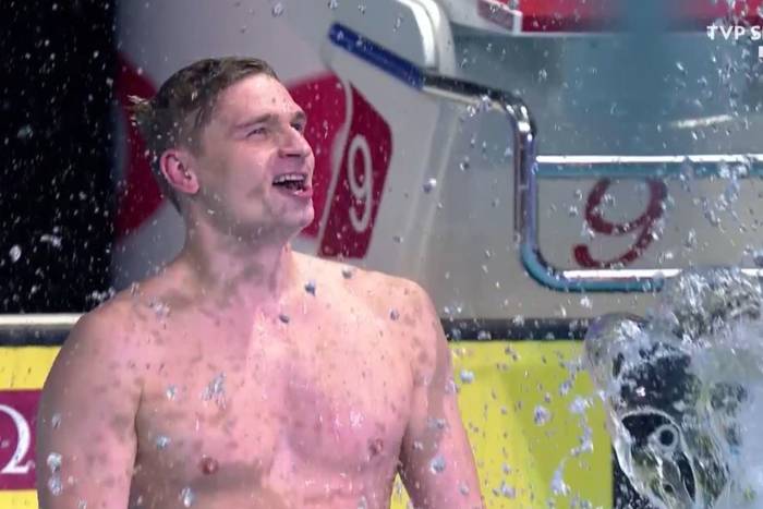Polski pływak mistrzem świata! Znakomity finisz dał mu złoty medal